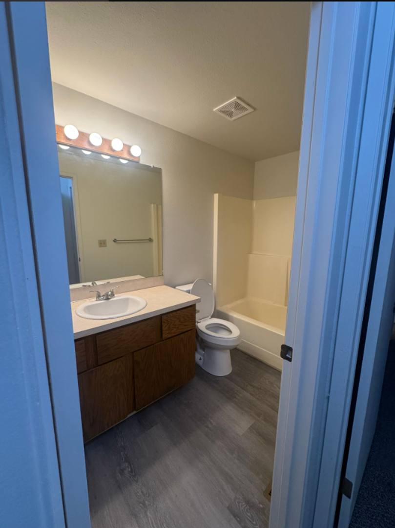 Apartment for rent at 120-216 N Miller St, Wenatchee, WA 98801