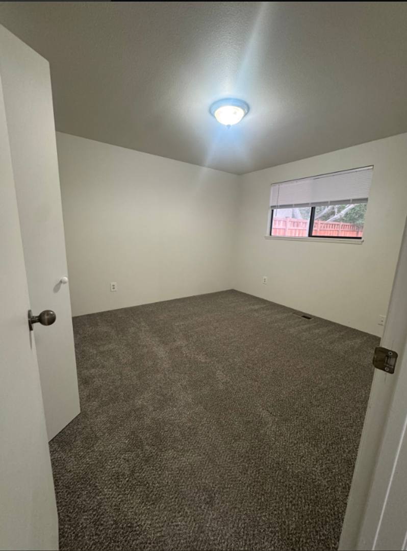 Apartment for rent at 120-216 N Miller St, Wenatchee, WA 98801