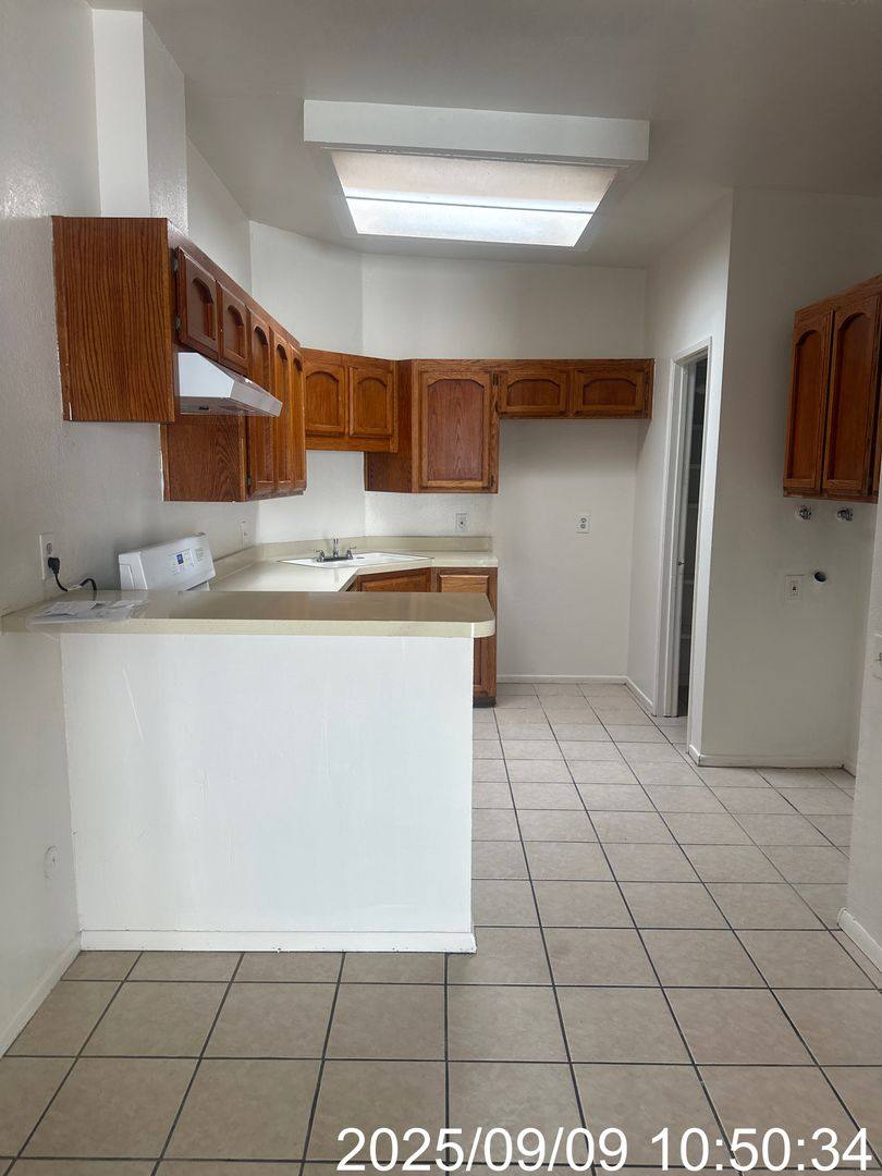 Condo for rent at 3608 Sampson Court #B, Bakersfield, CA 93309