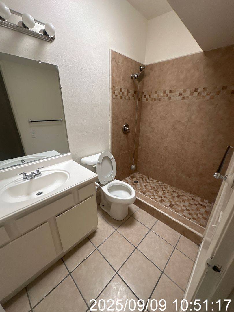 Condo for rent at 3608 Sampson Court #B, Bakersfield, CA 93309