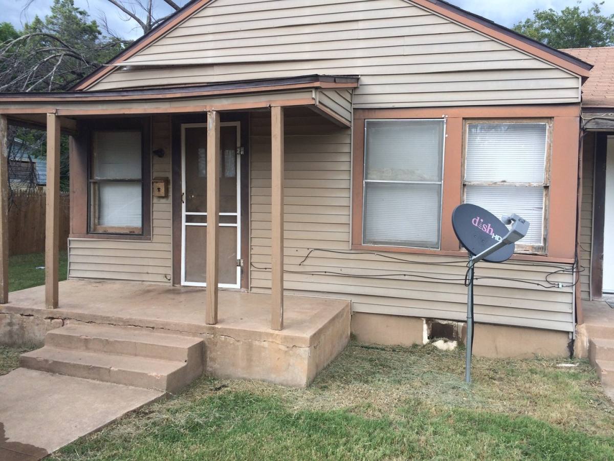 House for rent at 1332 S 9th, Abilene, TX 79602