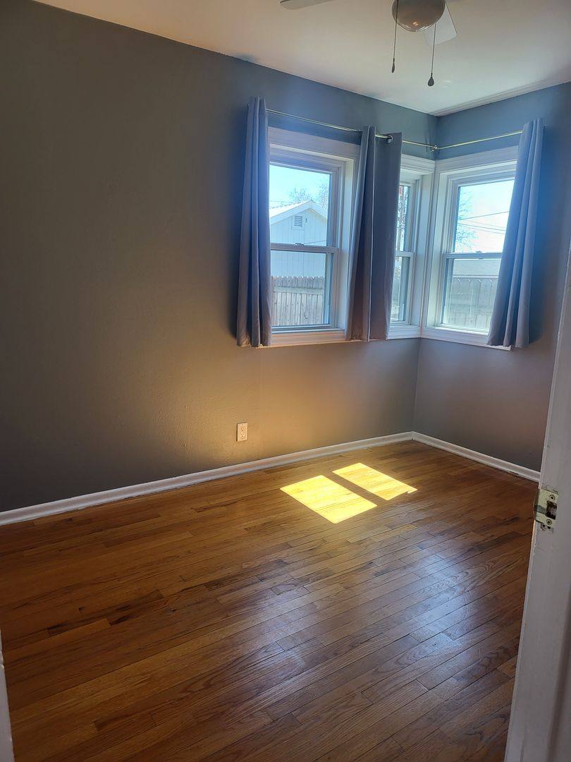 House for rent at 1003 W Cascade, Moses Lake, WA 98837