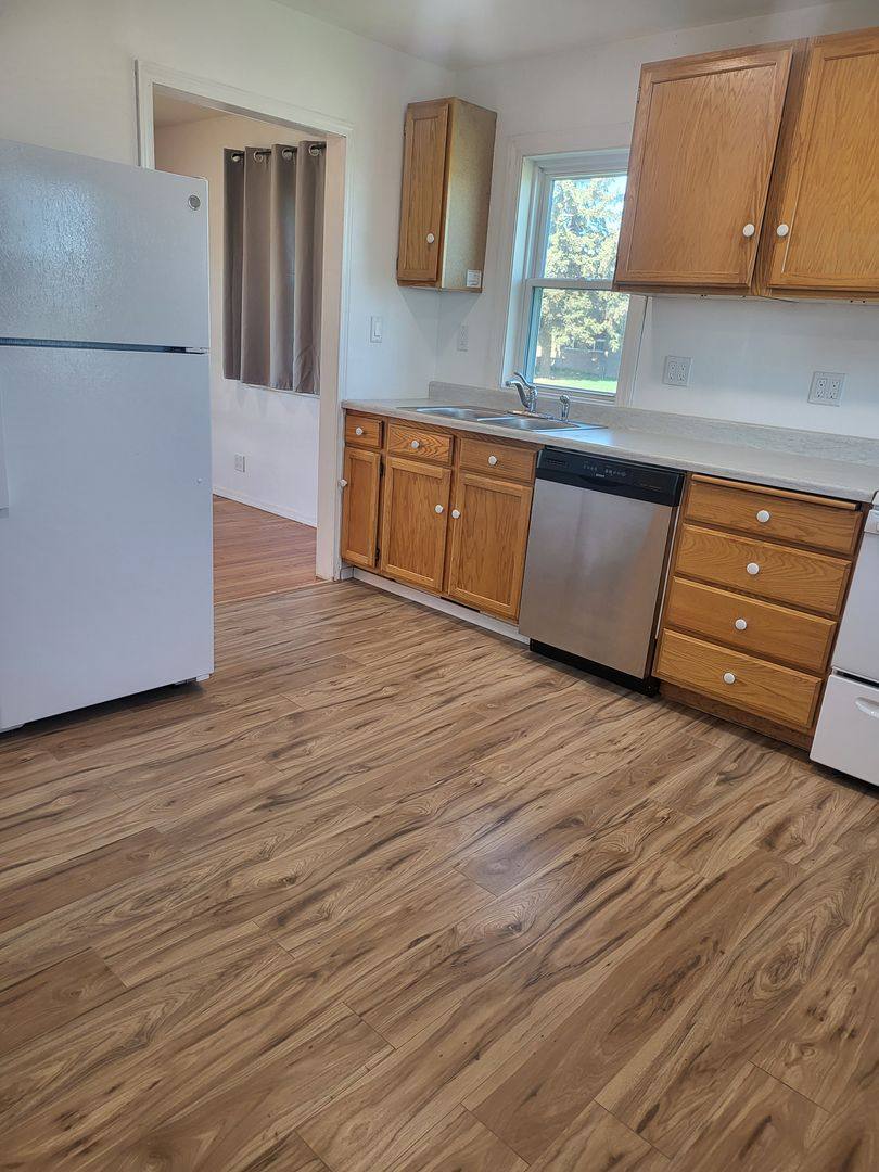 House for rent at 1003 W Cascade, Moses Lake, WA 98837