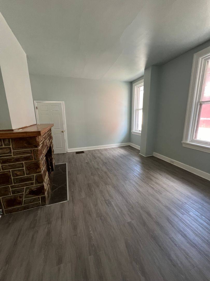 Apartment for rent at 124 N 3rd, Columbia, PA 17512
