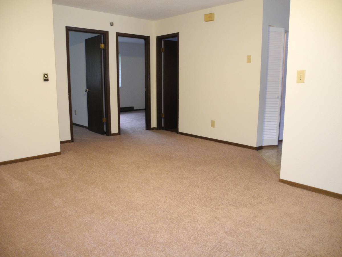 Apartment for rent at 501 N Hickory, De Soto, IL 62924