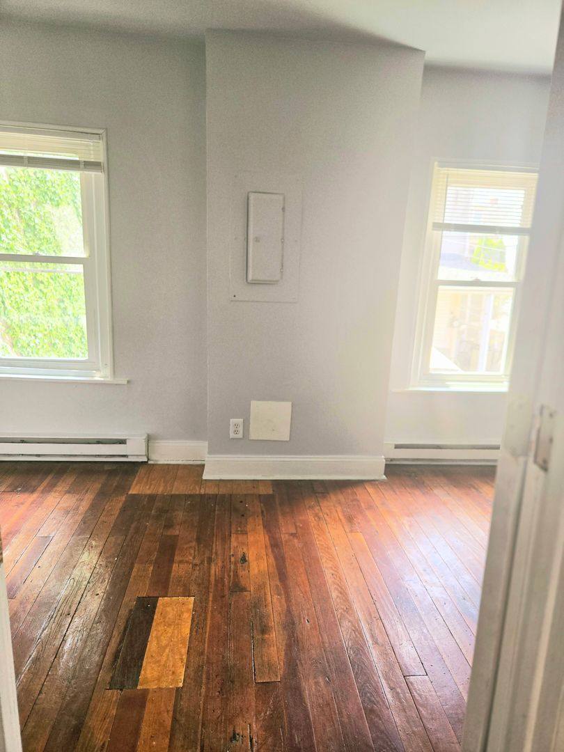 Apartment for rent at 227 N 10th St, Allentown, PA 18102