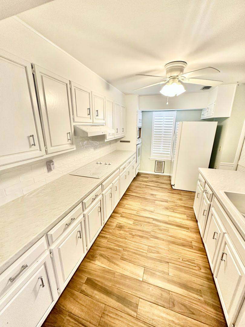 Townhouse for rent at 937 Holbrook Circle, Fort Walton Beach, FL 32547
