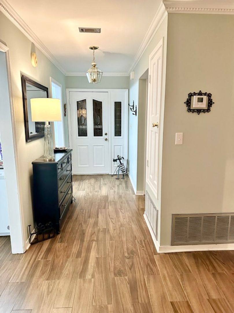 Townhouse for rent at 937 Holbrook Circle, Fort Walton Beach, FL 32547