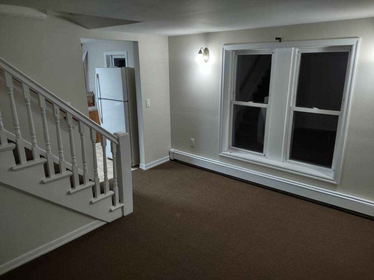 Apartment for rent at 164 Auburn St, Meshoppen, PA 18630