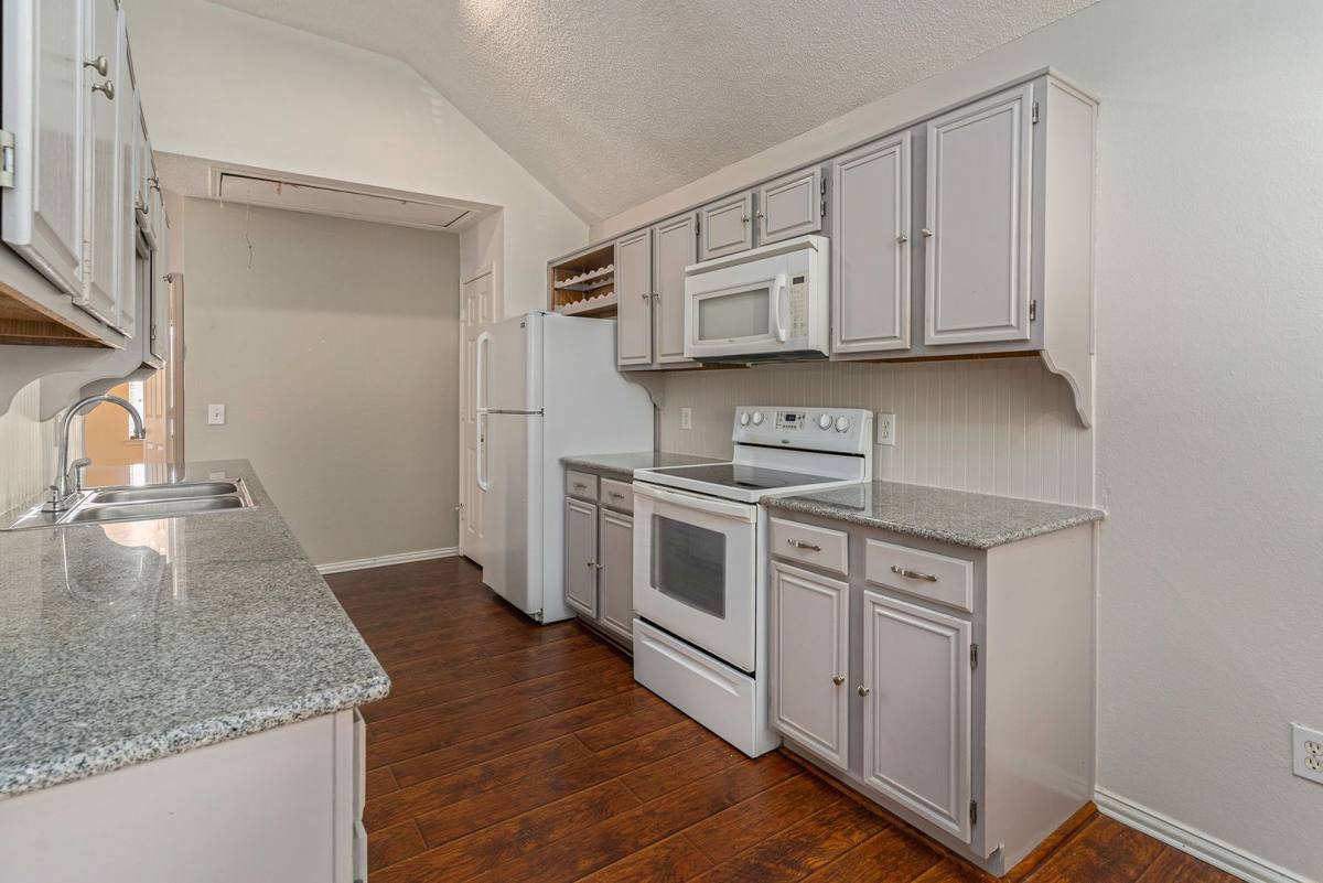 House for rent at 588 Lake Forest Dr, Coppell, TX 75019