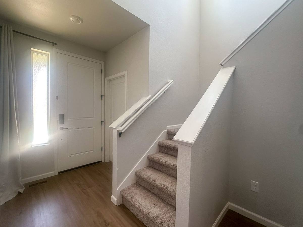 House for rent at 13887 Deertrack Lane, Parker, CO 80134