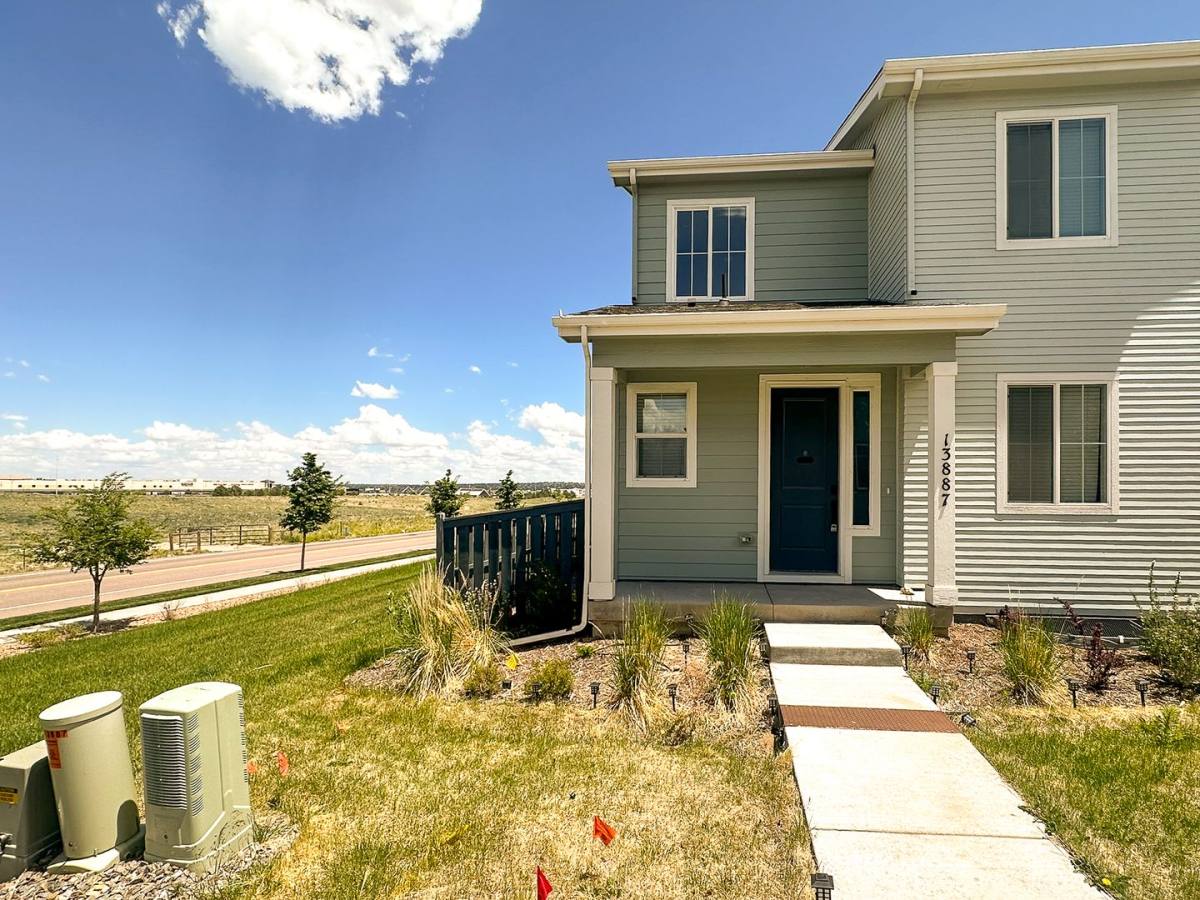 House for rent at 13887 Deertrack Lane, Parker, CO 80134