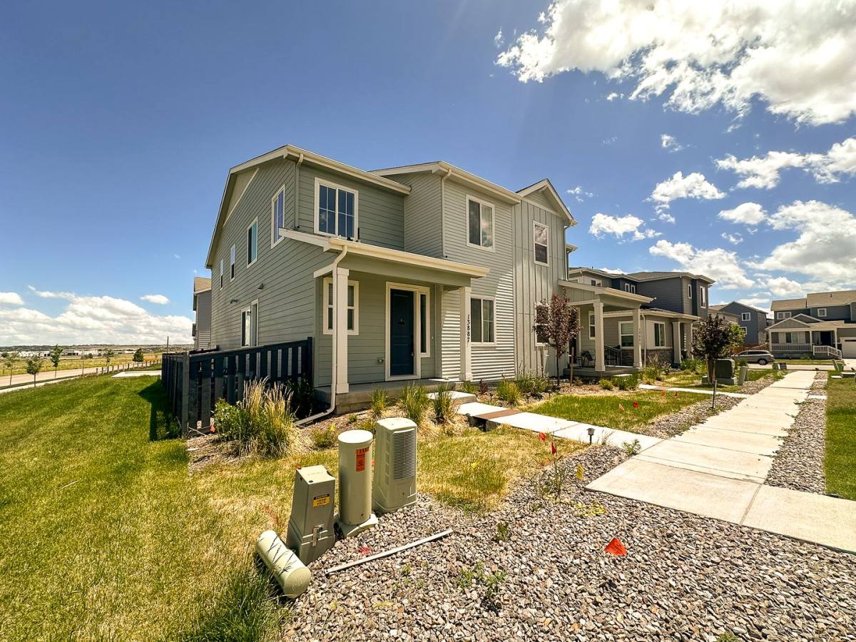 House for rent at 13887 Deertrack Lane, Parker, CO 80134