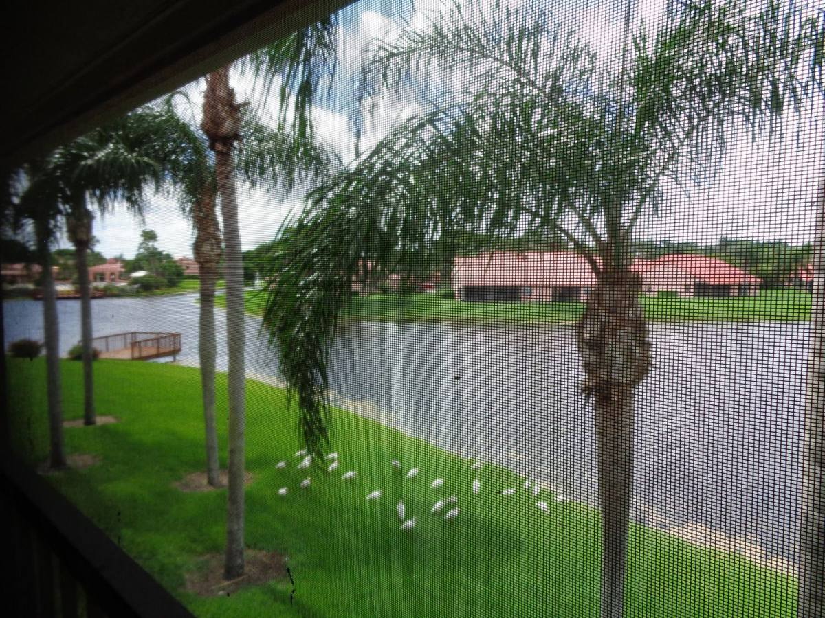 Apartment for rent at 7657 Lexington Club Blvd, Delray Beach, FL 33446