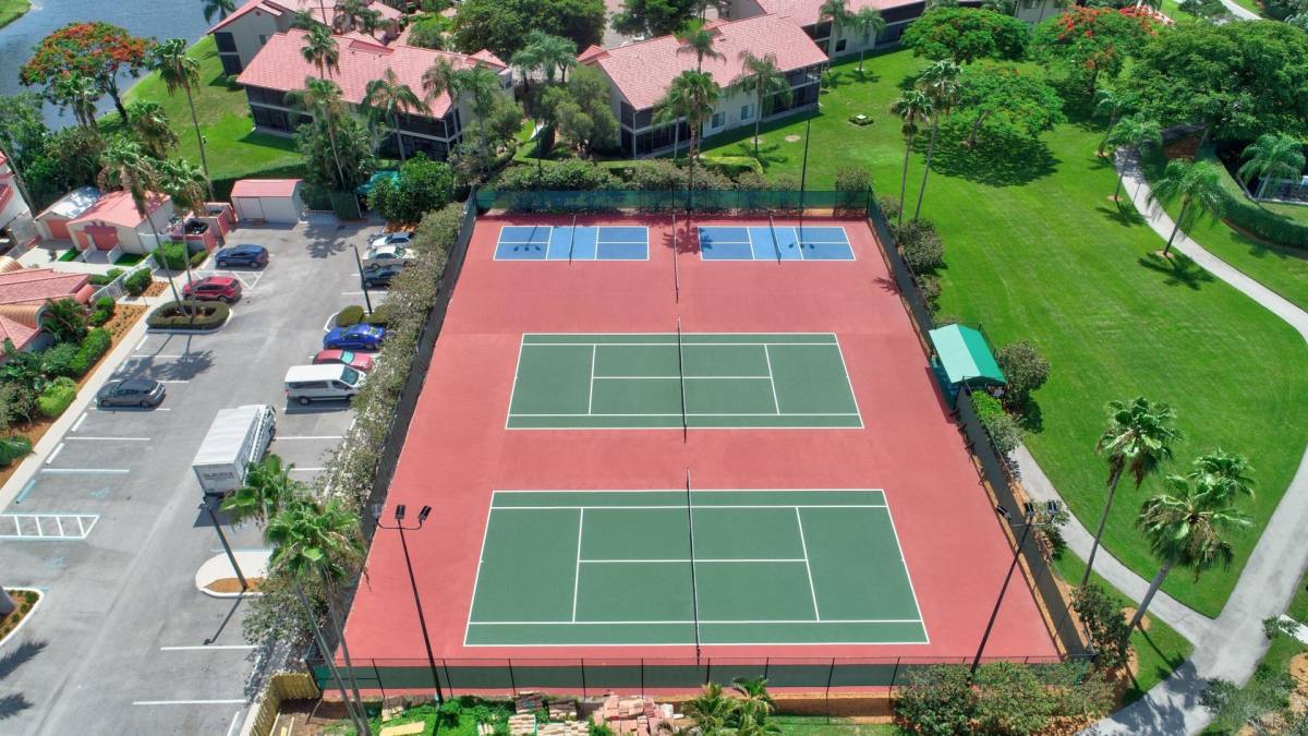 Apartment for rent at 7657 Lexington Club Blvd, Delray Beach, FL 33446