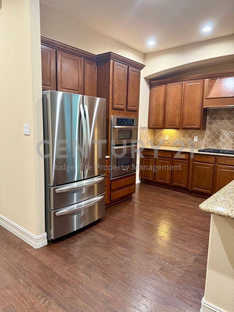 House for rent at 12481 Pleasant Hill Lane, Frisco, TX 75033