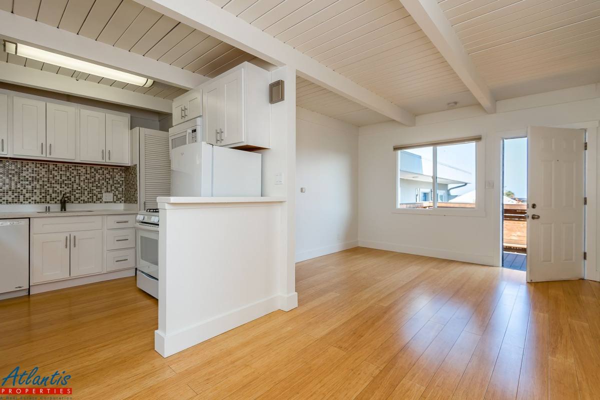 Apartment for rent at 601 Middle Rd, Belmont, CA 94002