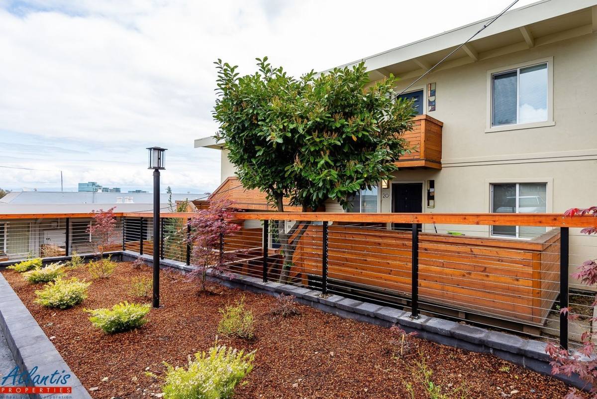 Apartment for rent at 601 Middle Rd, Belmont, CA 94002