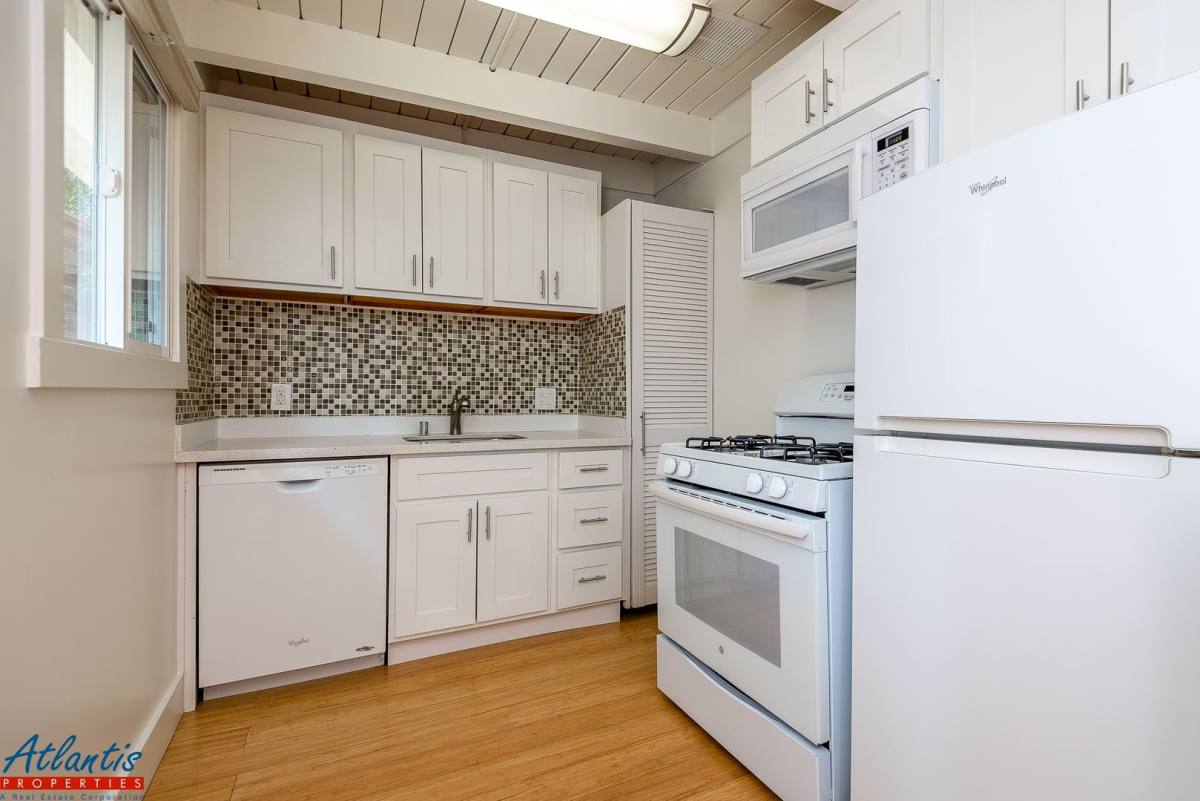 Apartment for rent at 601 Middle Rd, Belmont, CA 94002