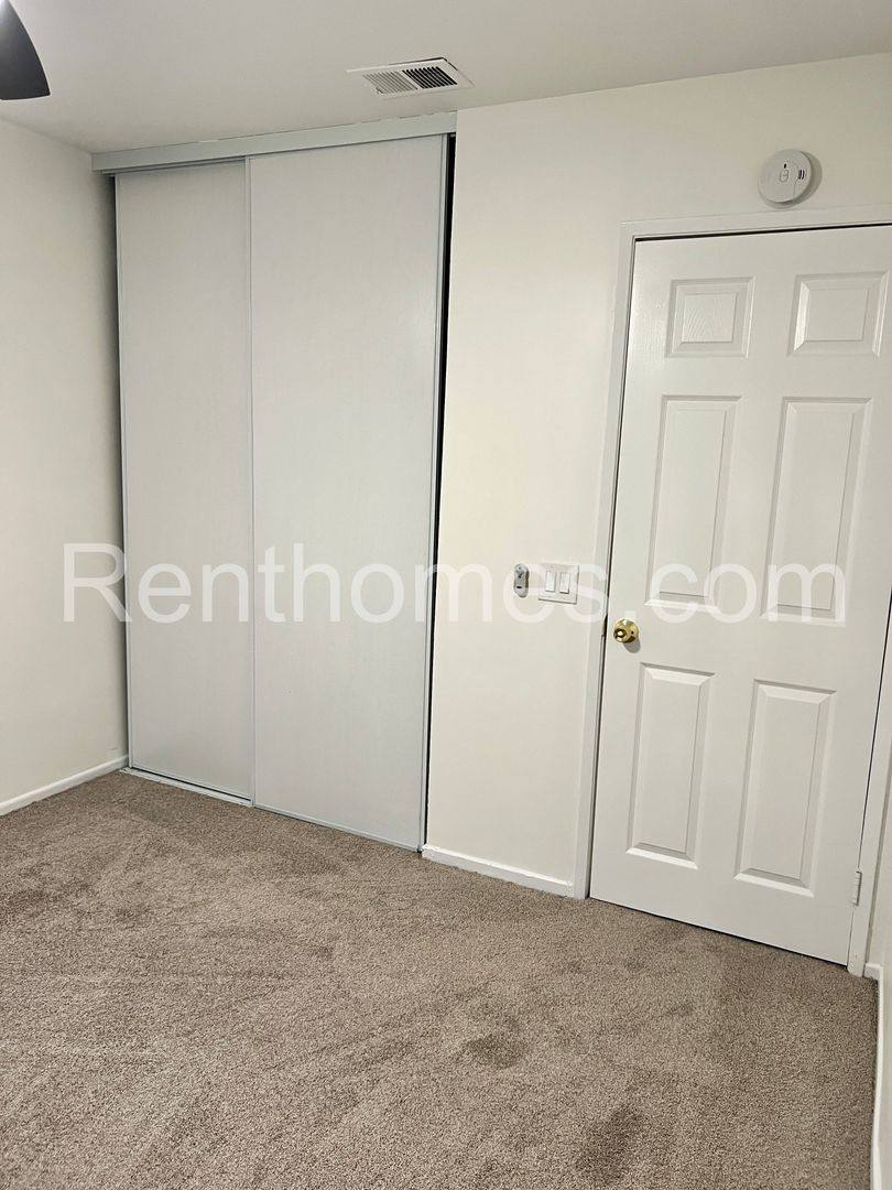 House for rent at 8626 Summerdale Rd, San Diego, CA 92126