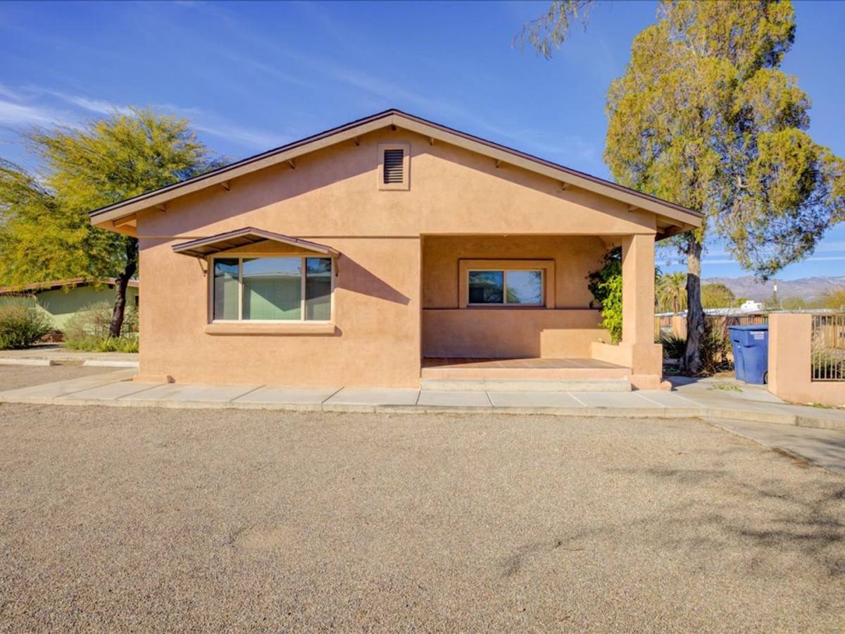 Apartment for rent at 1421 N Louis Ave, Tucson, AZ 85712