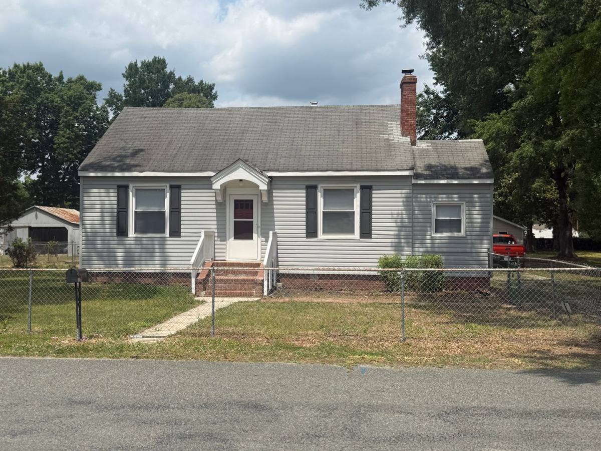 House for rent at 1840 Powell Rd, Richmond, VA 23224