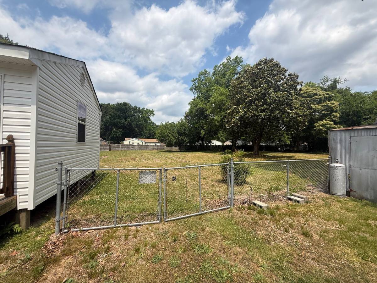 House for rent at 1840 Powell Rd, Richmond, VA 23224