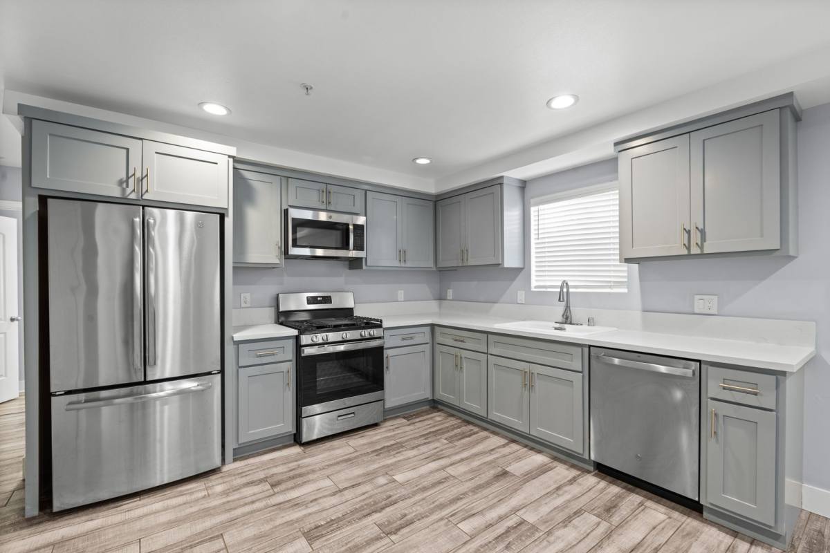 Apartment for rent at 960 1 2 Breed St, Los Angeles, CA 90023
