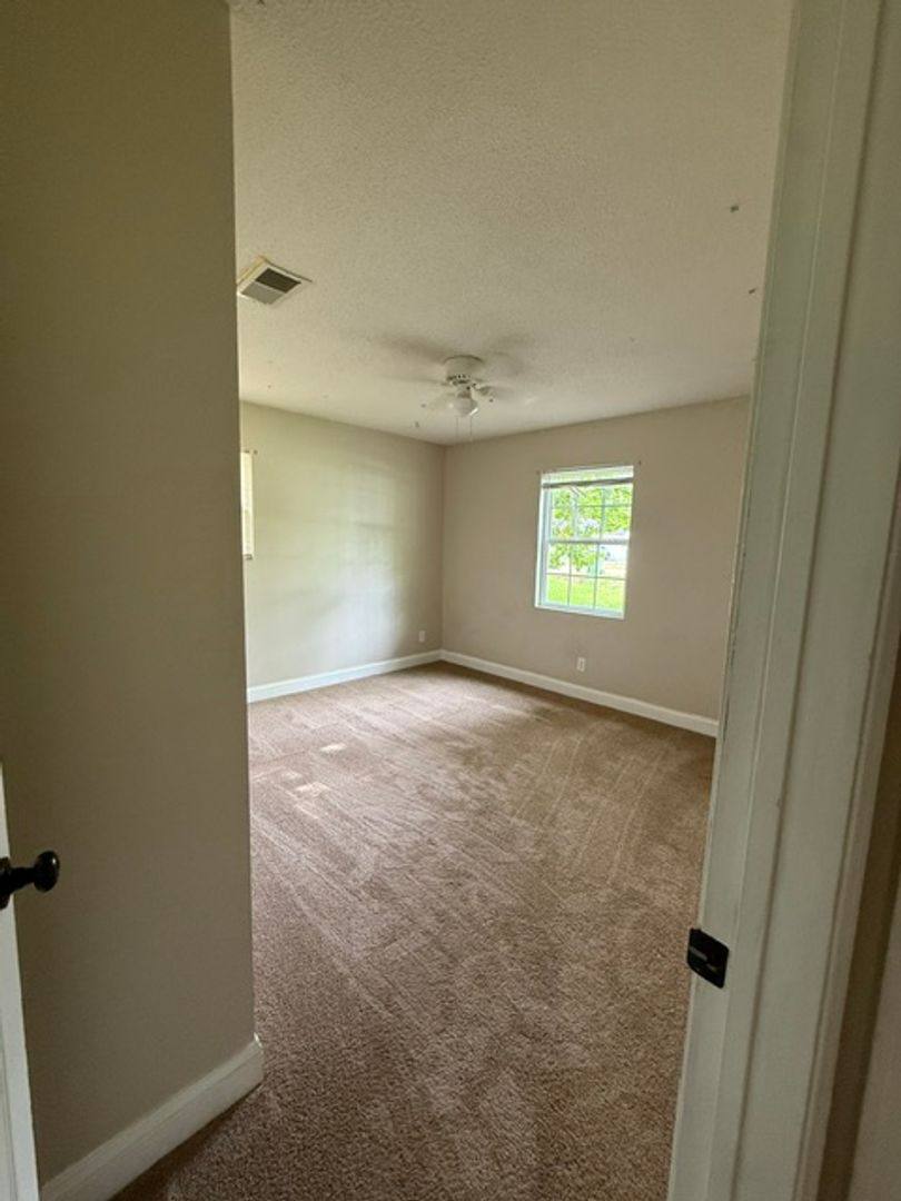 House for rent at 642 Lee Rd, Hinesville, GA 31313
