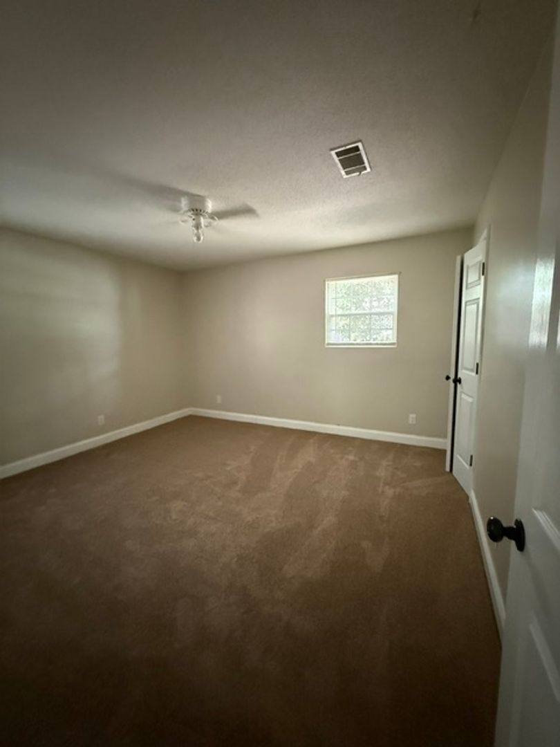 House for rent at 642 Lee Rd, Hinesville, GA 31313