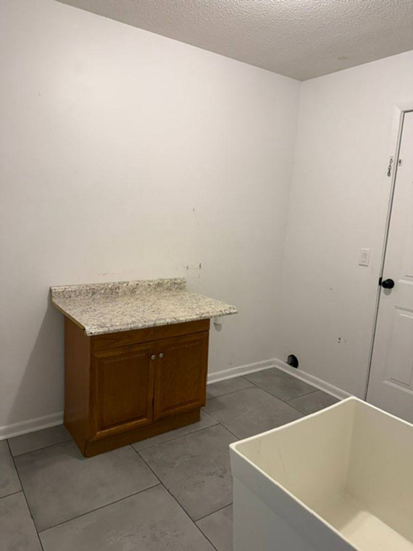 House for rent at 642 Lee Rd, Hinesville, GA 31313