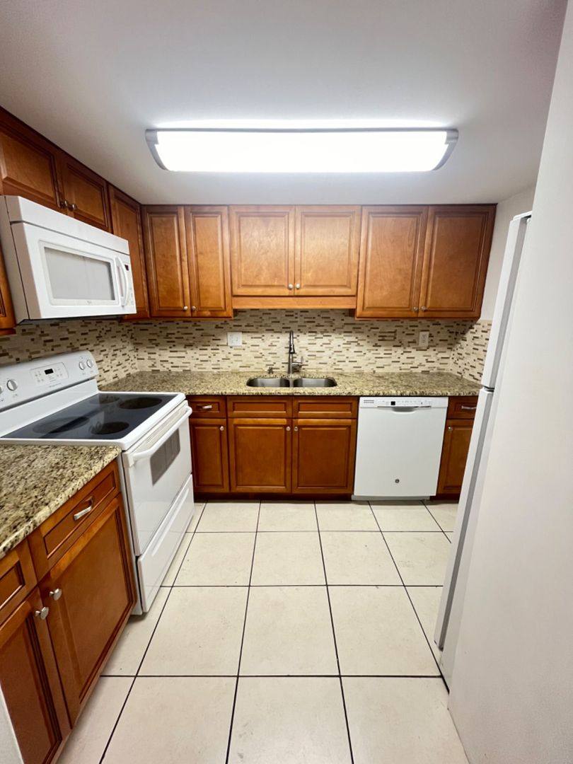 Condo for rent at 7609 Dolonita Dr, Tampa, FL 33615