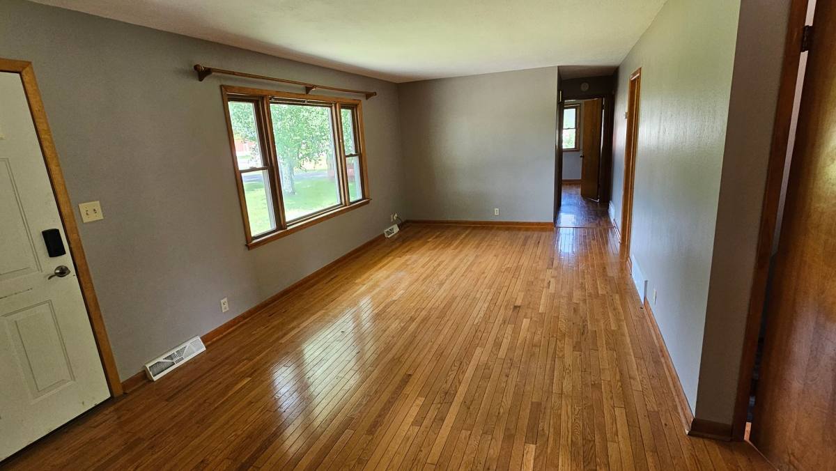House for rent at 3501 15th Ave SE, Willmar, MN 56201