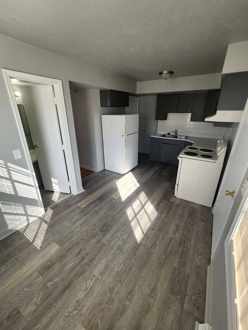 Apartment for rent at 4470 Redman Ave, Omaha, NE 68111