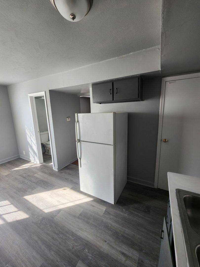 Apartment for rent at 4470 Redman Ave, Omaha, NE 68111
