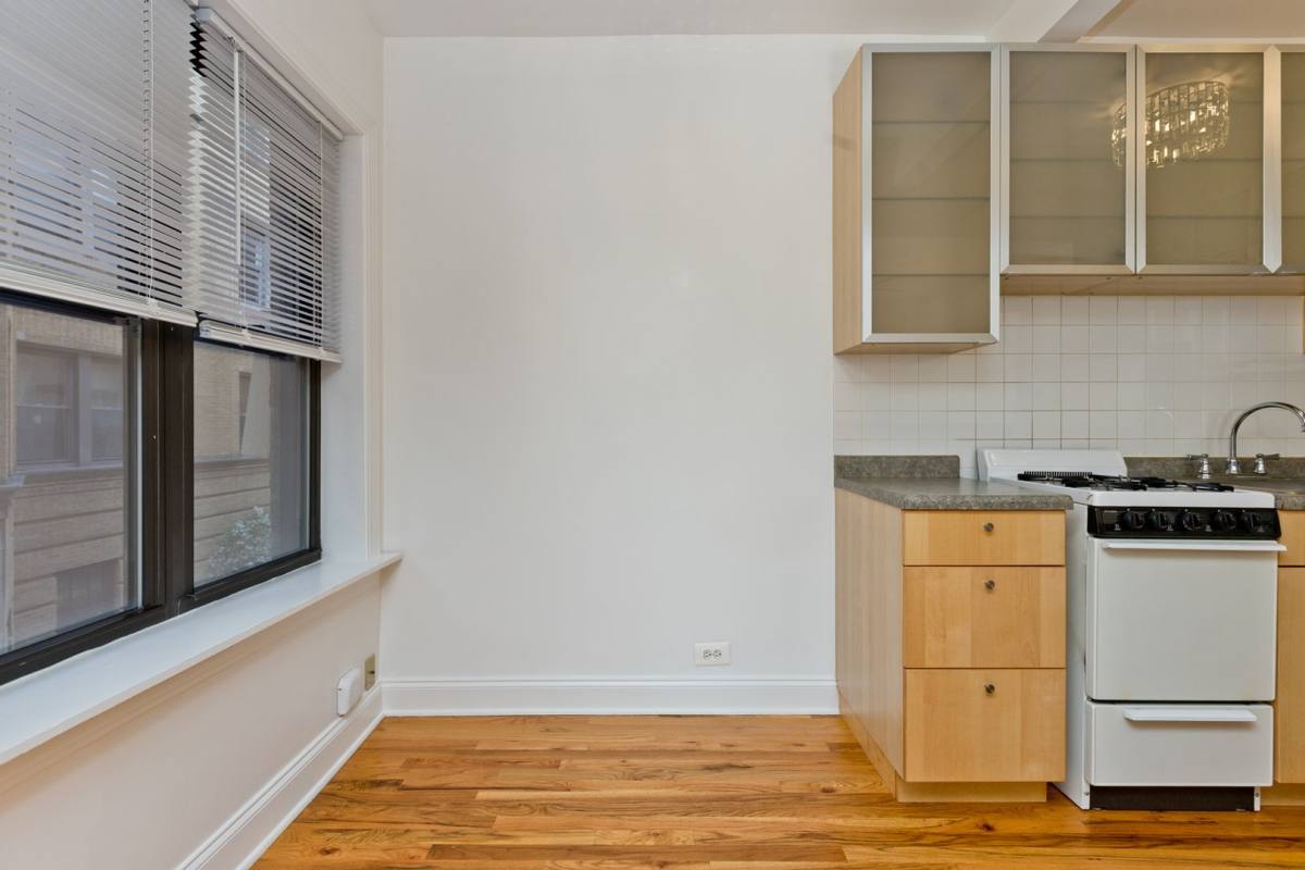 Apartment for rent at 4440 N Wolcott Ave, Chicago, IL 60640