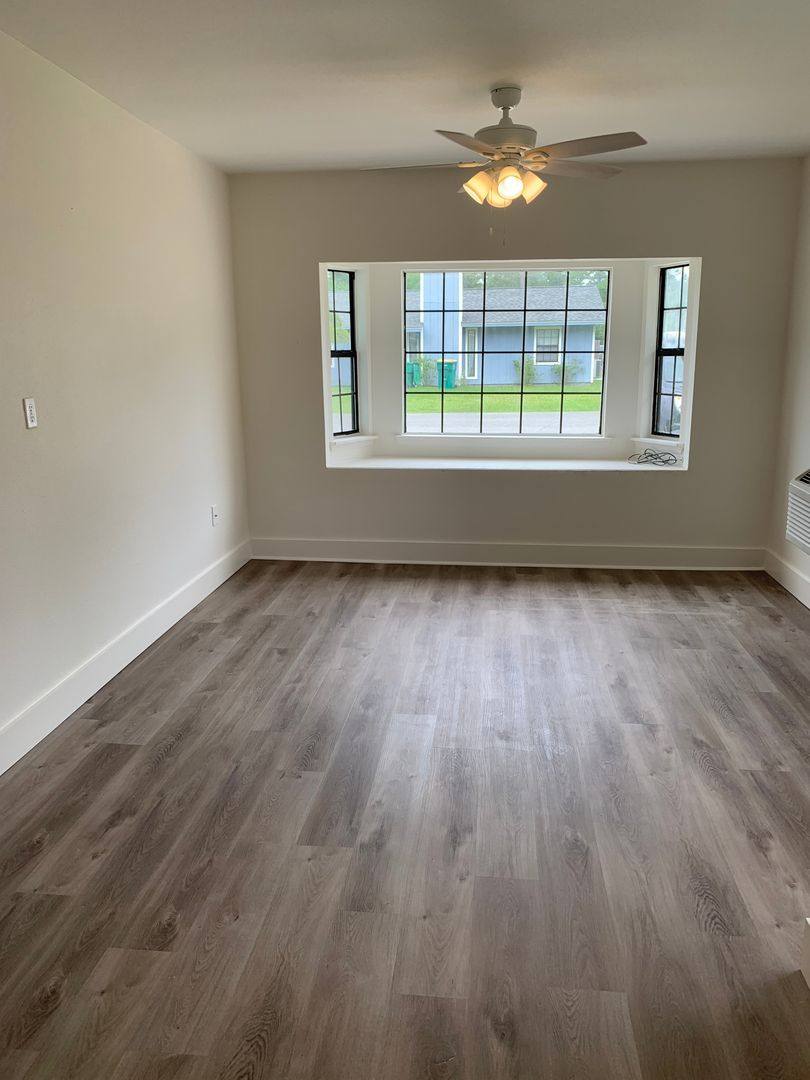 House for rent at 1425 Mixon Dr, Fort Walton Beach, FL 32547