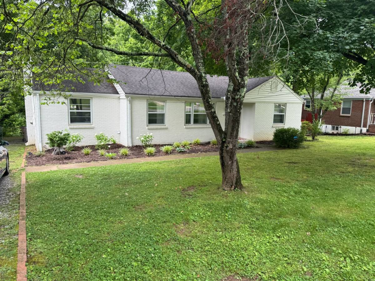 House for rent at 3351 Mimosa Dr, Nashville, TN 37211