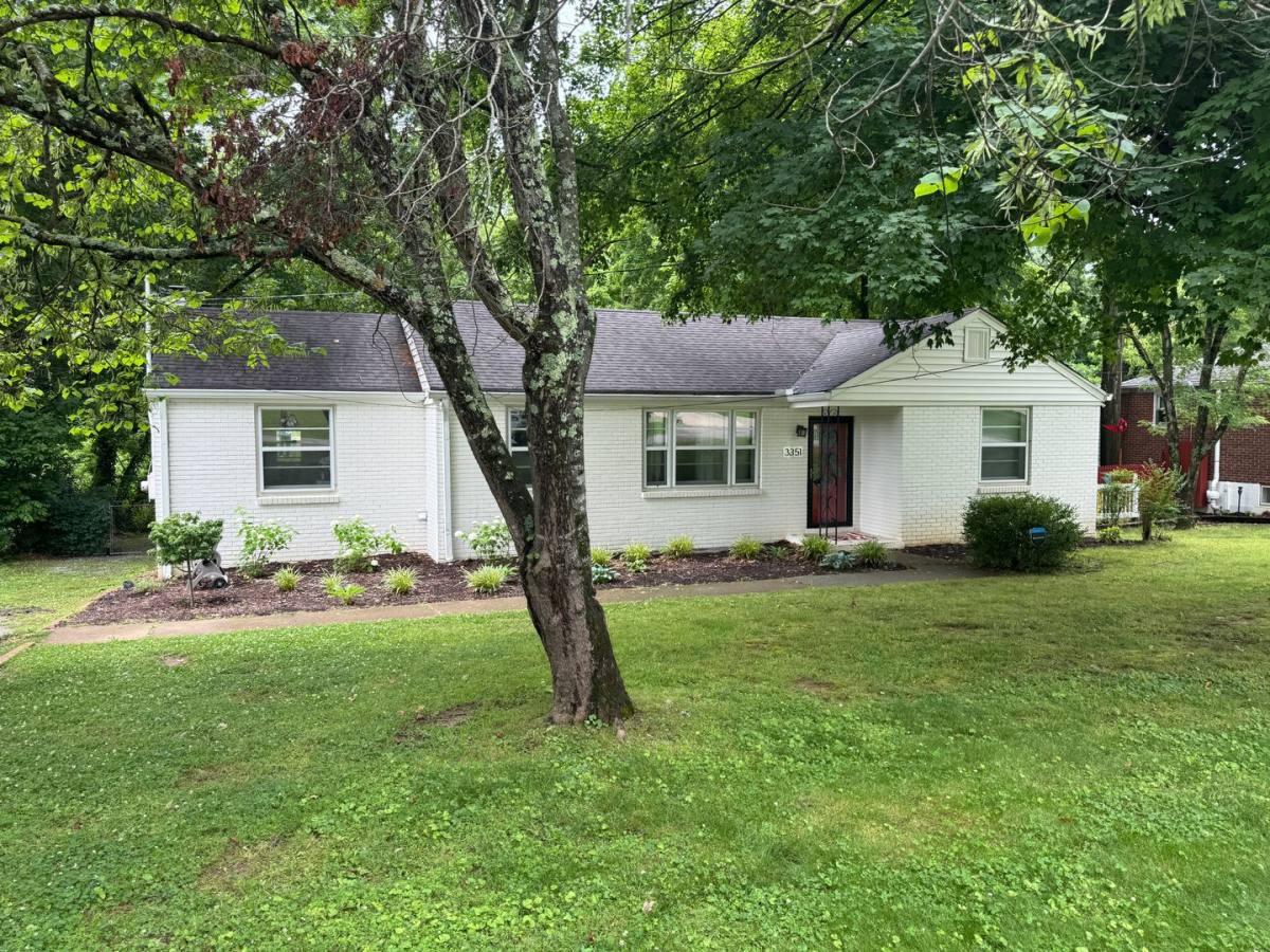 House for rent at 3351 Mimosa Dr, Nashville, TN 37211