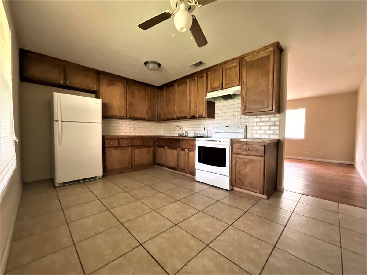 House for rent at 493 Nila Sue Dr, New Llano, LA 71461