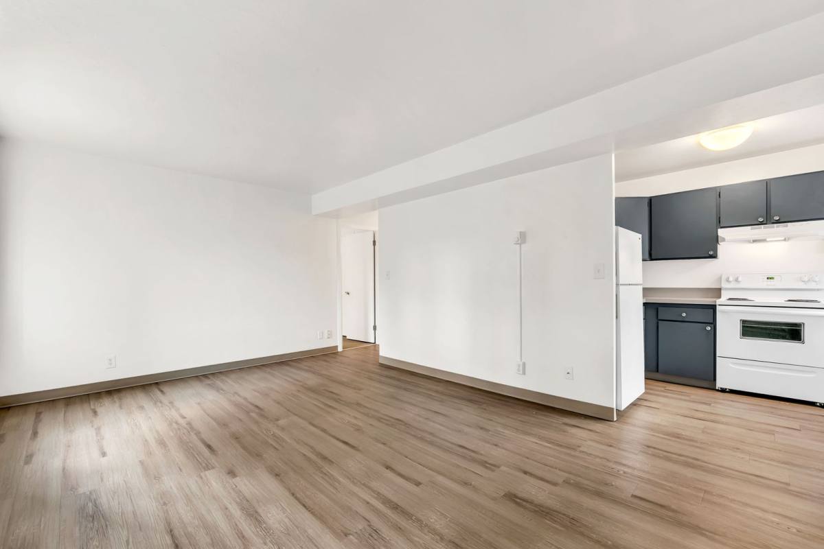 Apartment for rent at 2174 NW Davis St, Portland, OR 97210