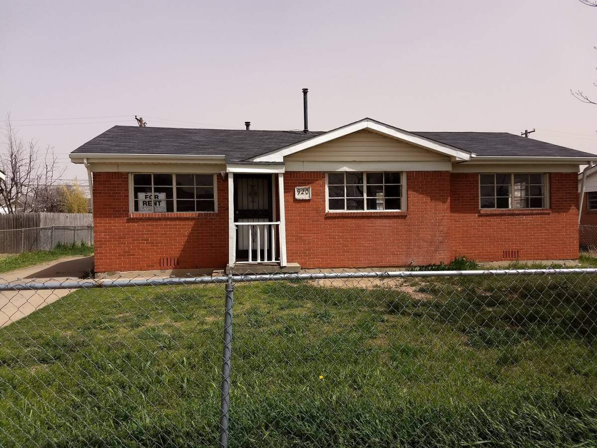 House for rent at 920 Gardenia, Amarillo, TX 79107