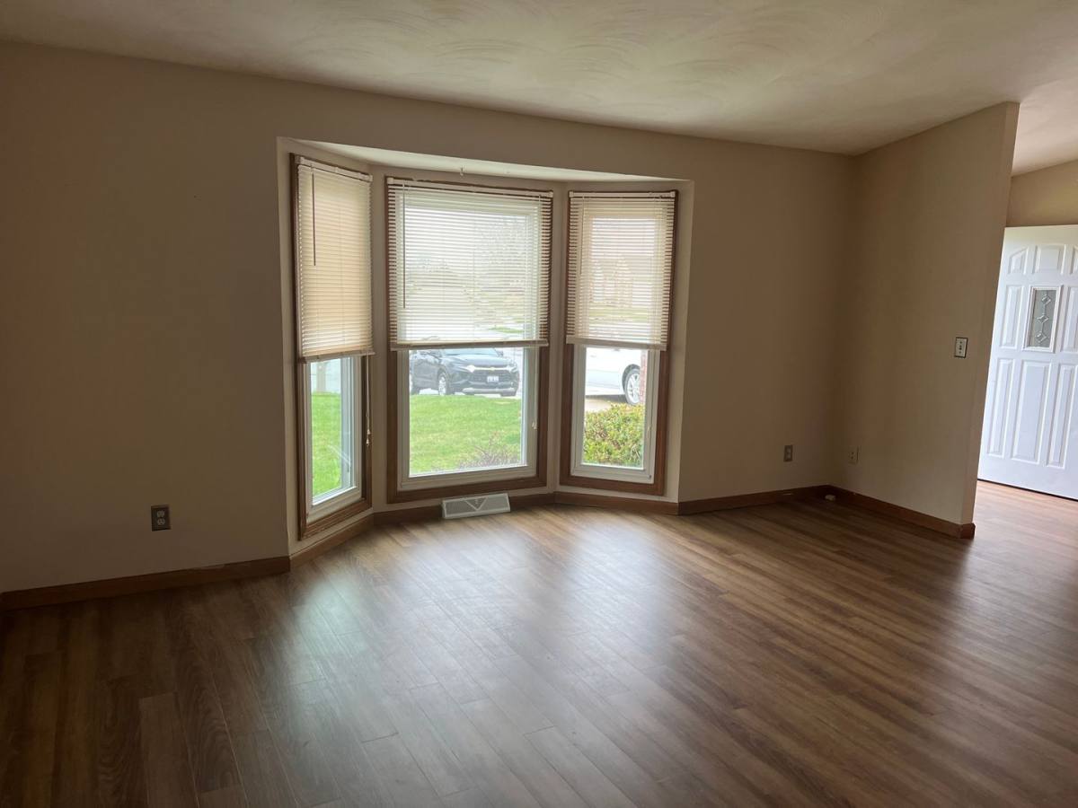 House for rent at 4201 Pickfair, Springfield, IL 62702