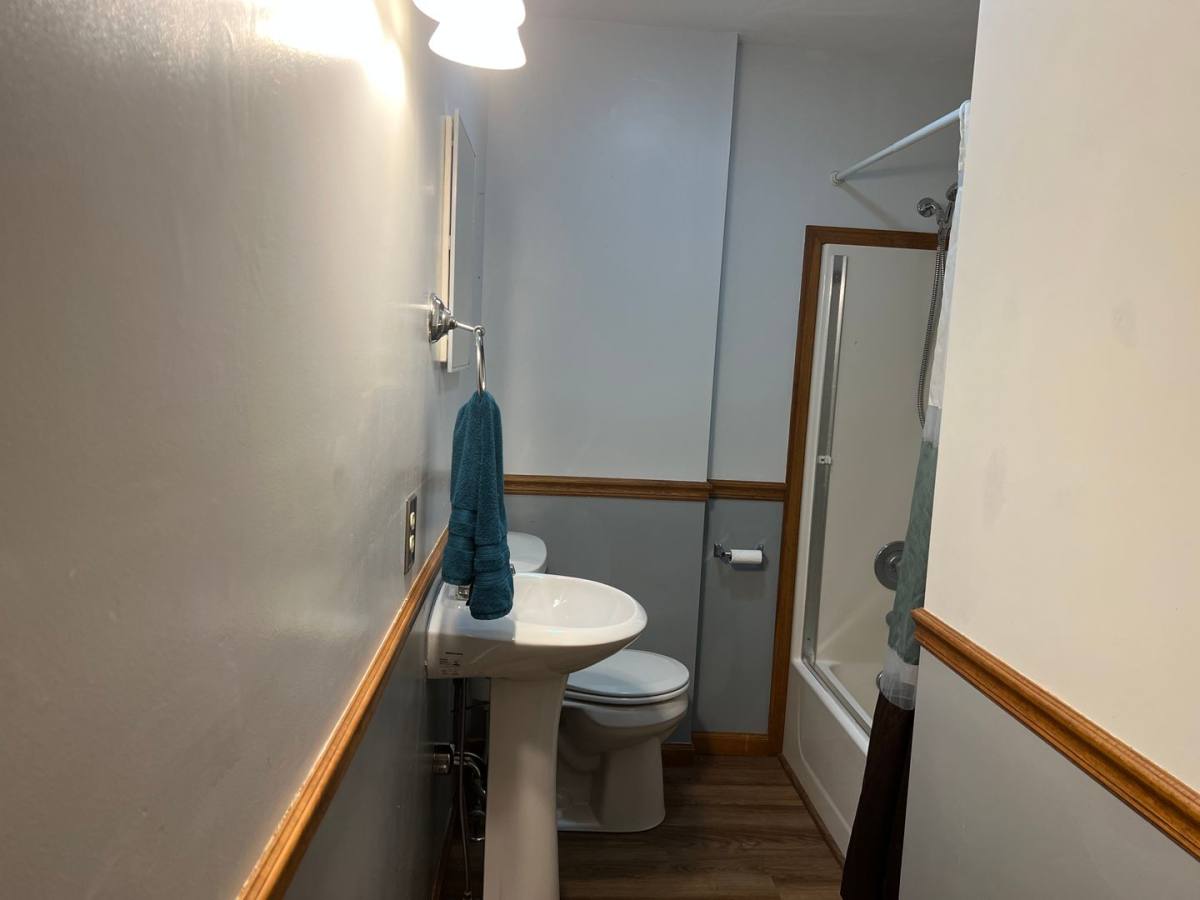 House for rent at 4201 Pickfair, Springfield, IL 62702