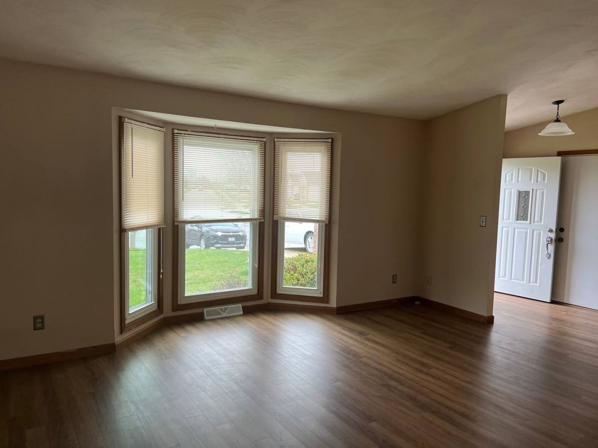 House for rent at 4201 Pickfair, Springfield, IL 62702