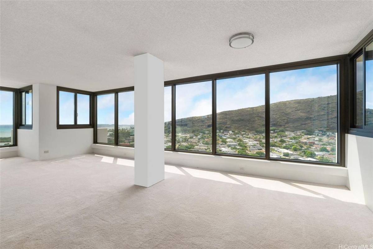 Condo for rent at 250 Kawaihae St, Honolulu, HI 96825