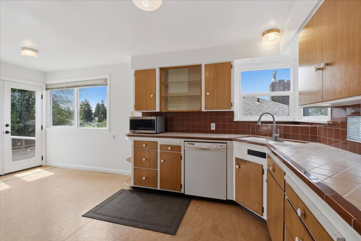 House for rent at 3733 SW Webster St, Seattle, WA 98126