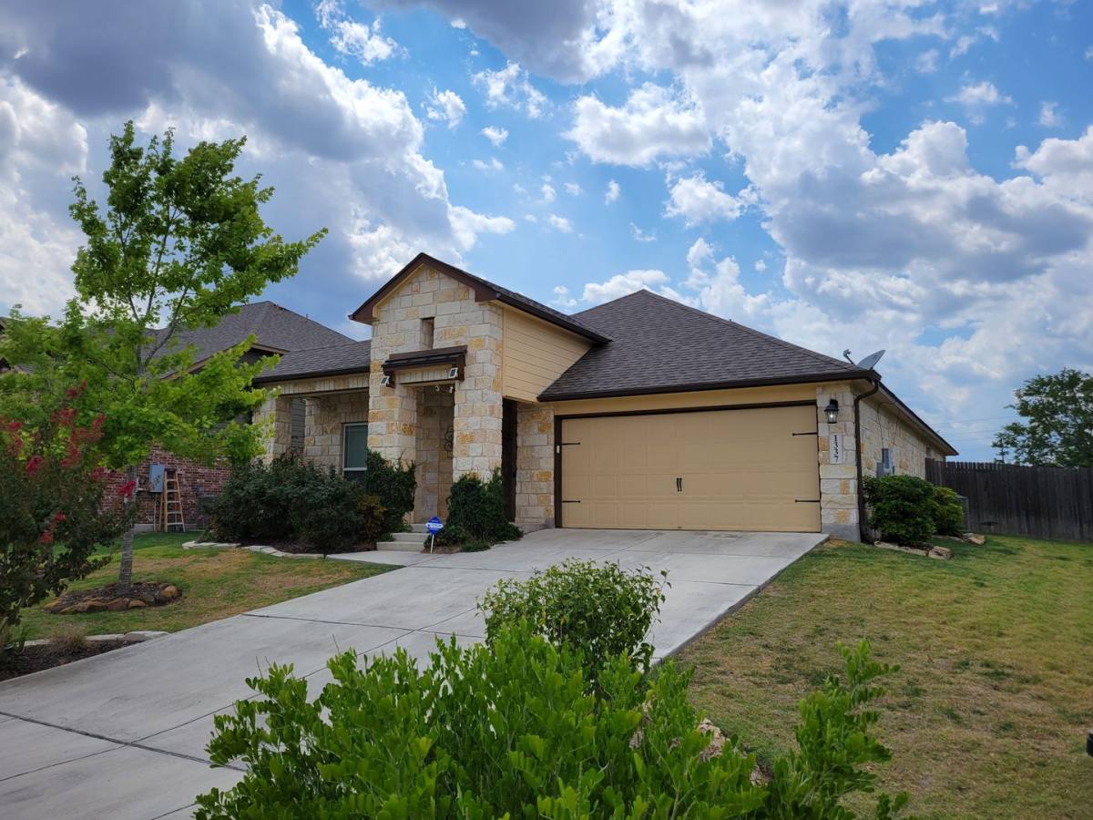 House for rent at 1337 Lauren St, New Braunfels, TX 78130