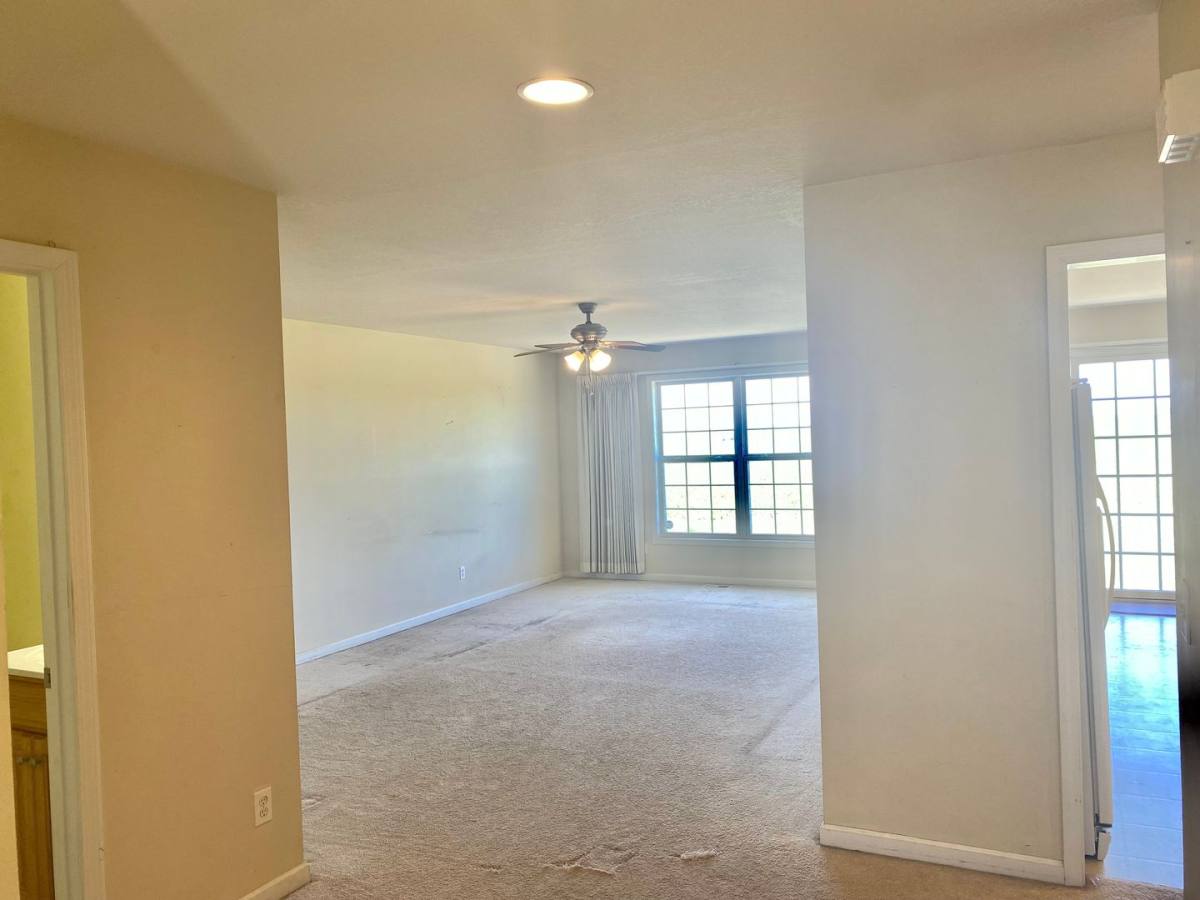 Apartment for rent at 112 W Tenth St, Gridley, IL 61744