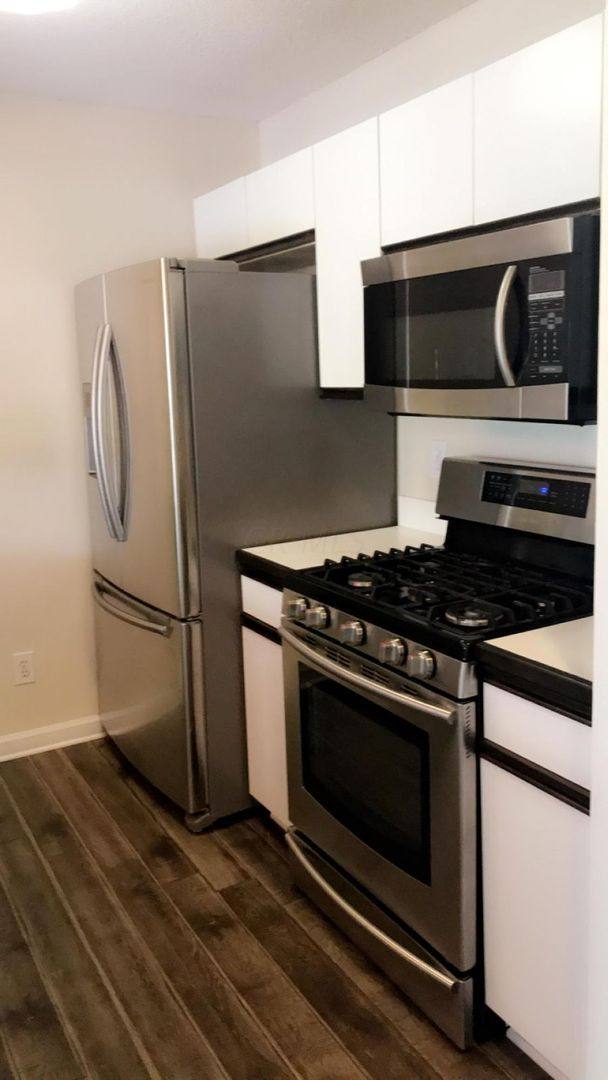 Townhouse for rent at 2015 Jasper Lane, Hilliard, OH 43026